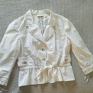 Quarter sleeve DKNY jacket size large